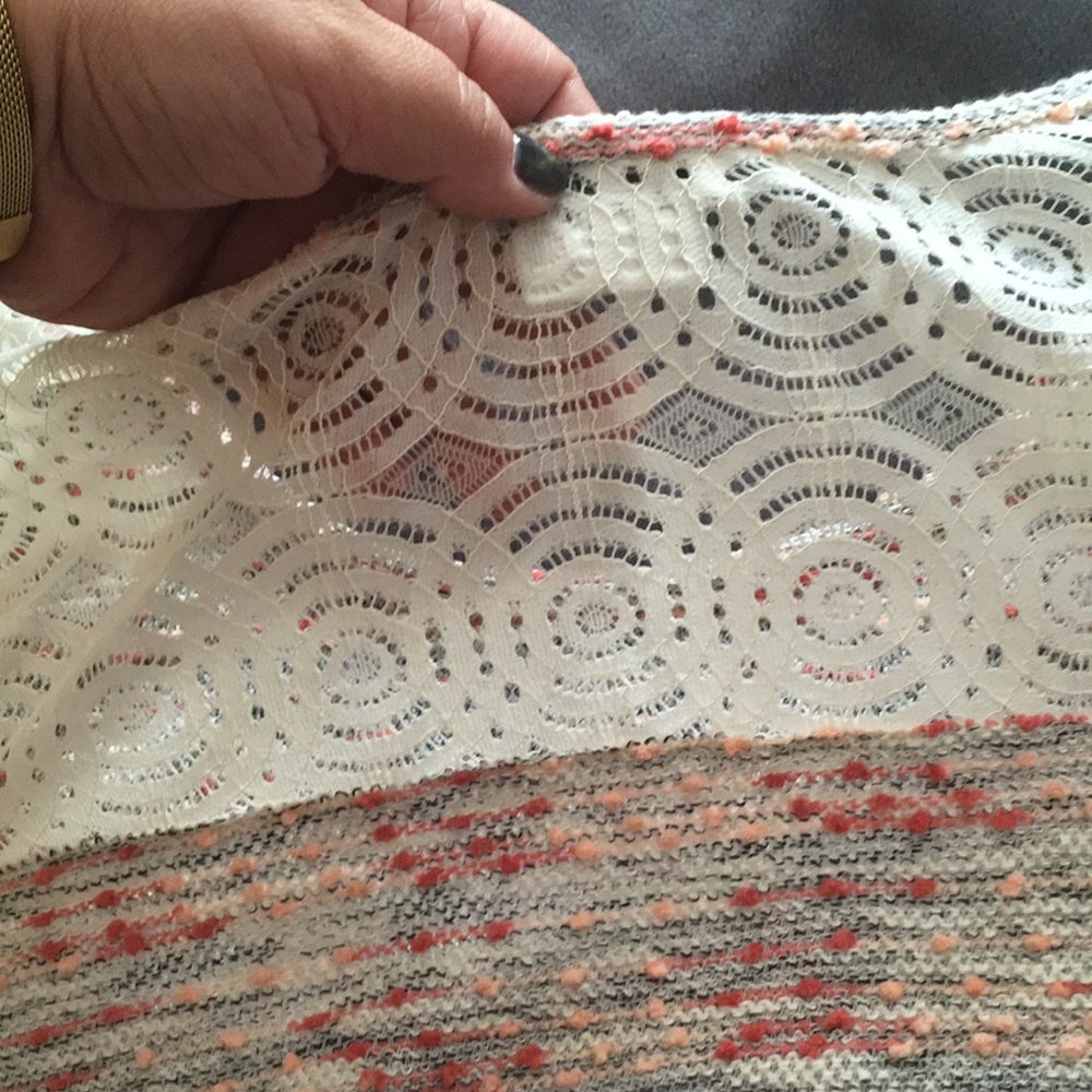 Sweater! - Picture 5 of 5